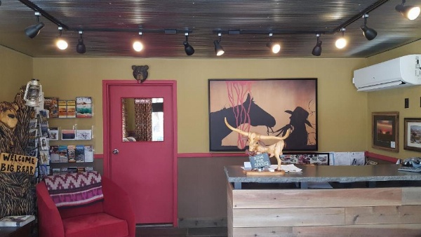 Big Bear Motel image 18