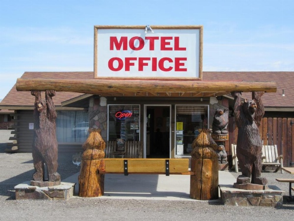 Big Bear Motel image 29